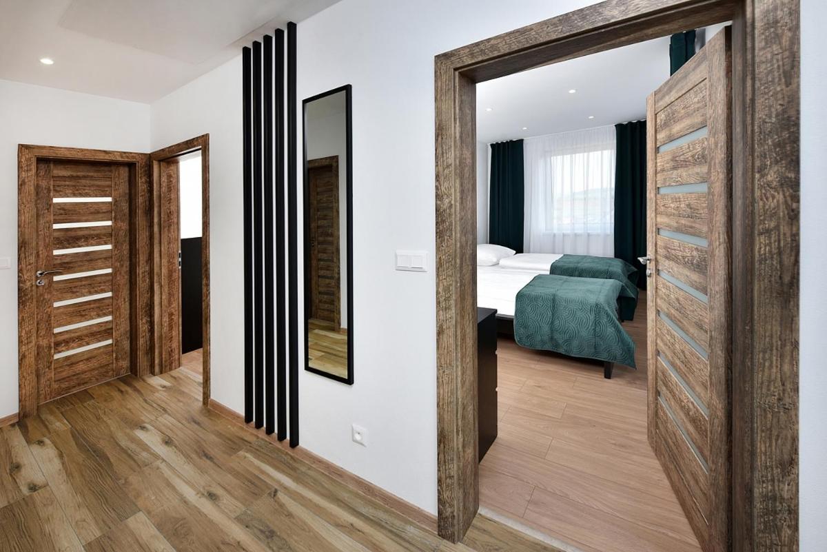 Apartmany Virbo เวอร์โบว์ ภายนอก รูปภาพ